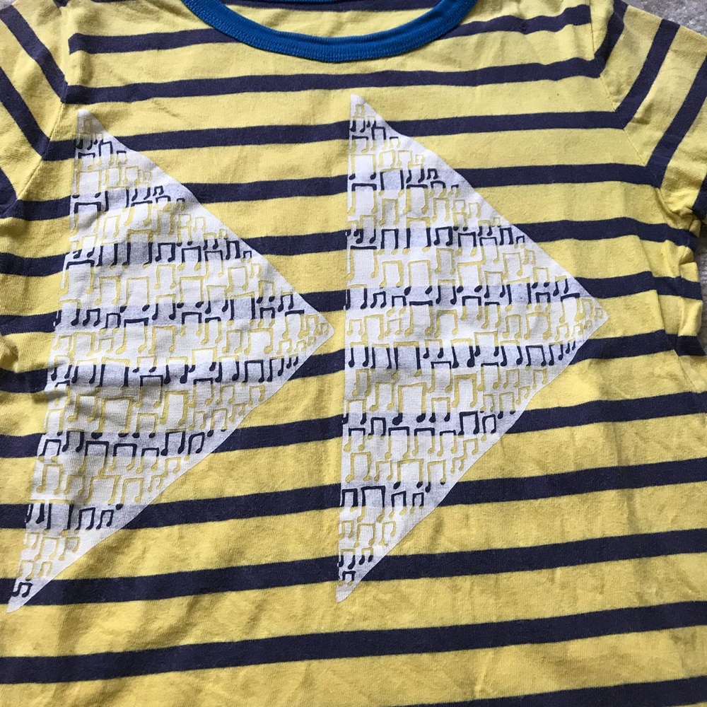 Boy’s tee Bundle - Picture 3 of 6